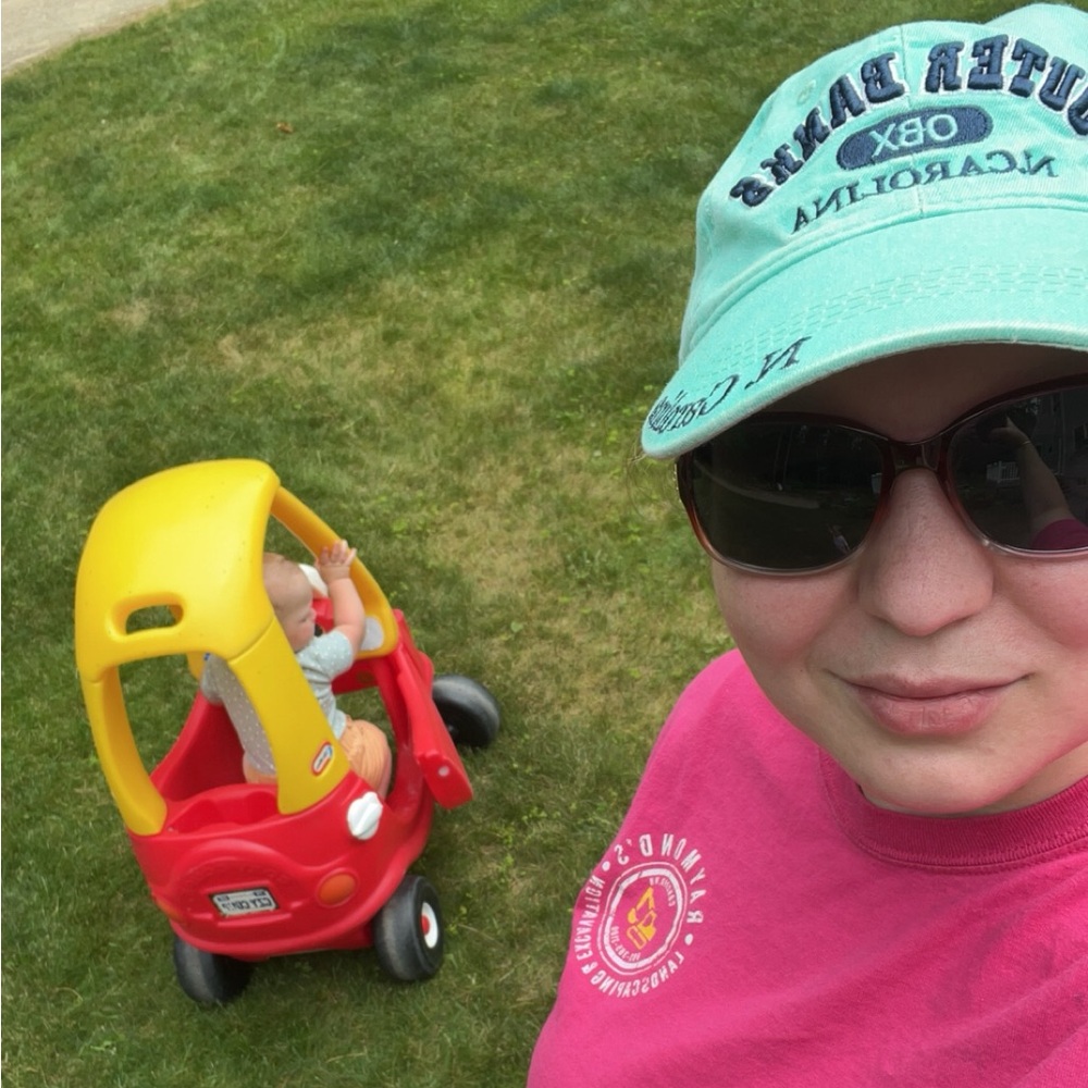 Meet your Posher, Felecia